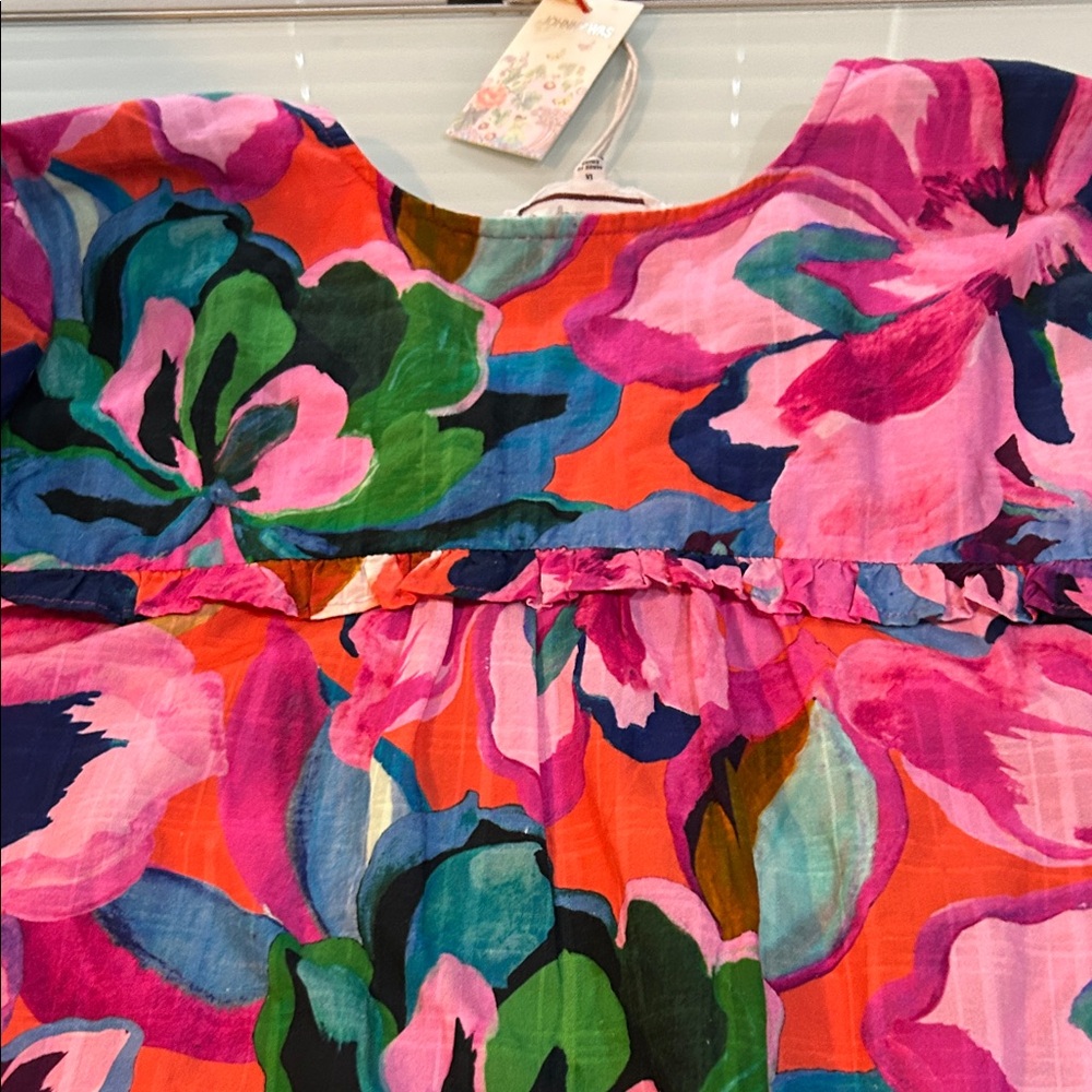 NWT Gorgeous colors Vibrant Floral top Johnny Was - Picture 11 of 13